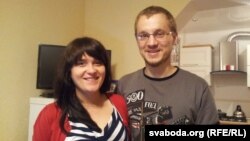 Наста і Зьміцер Дашкевіч сустрэліся дома