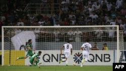 ذوب‌آهن با گل‌های زبیر نیک‌نفس و رضا حبیب‌زاده توانست تساوی ۲-۲ را رقم بزند.