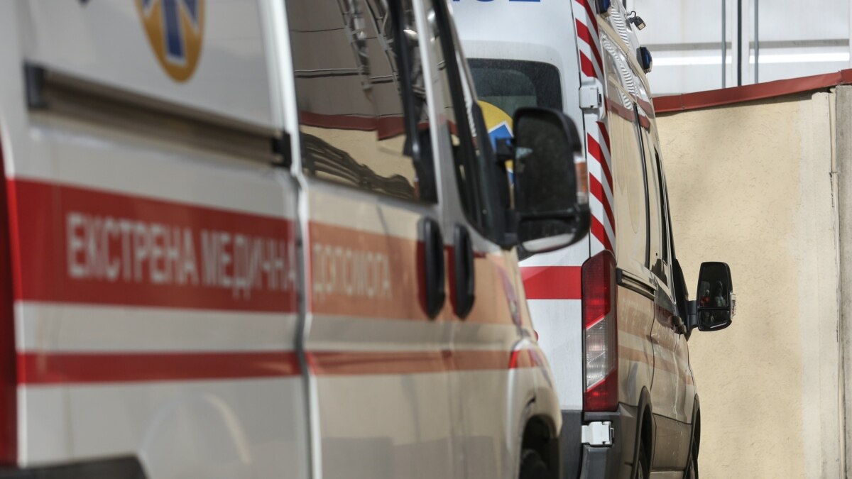 З початку війни на лікування за кордон евакуйовано близько 1,4 тисячі українців 