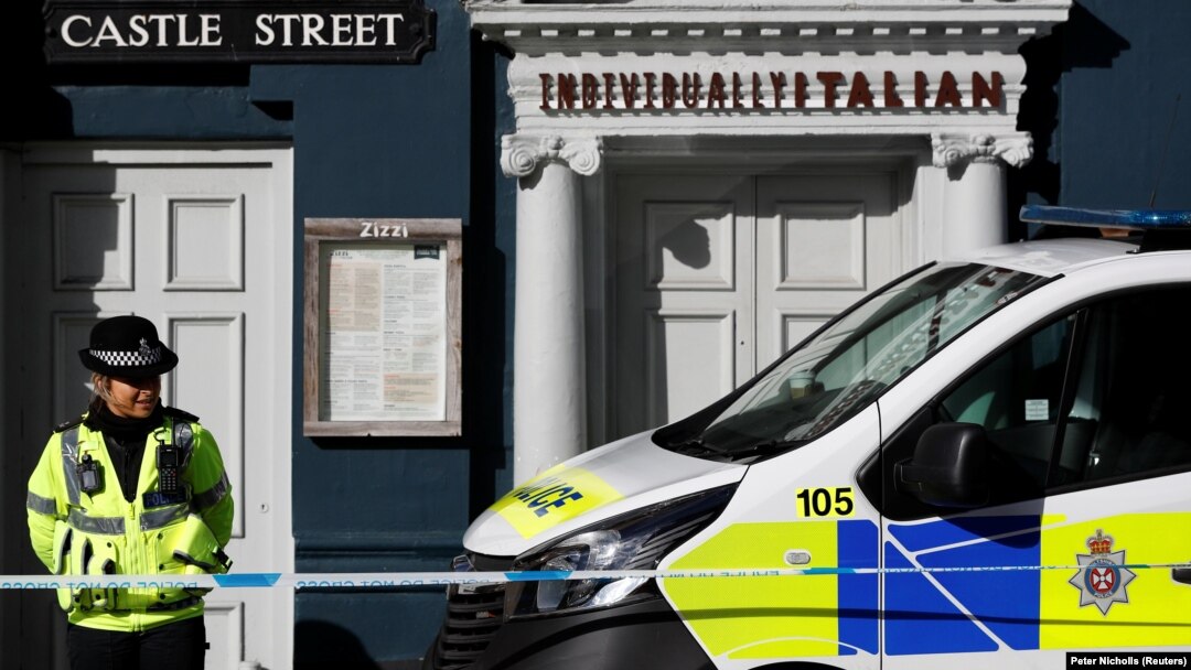 Britanska policija u blizini mjesta gdje su pronađeni otrovani Skripaljevi, Solsberi, mart 2018.