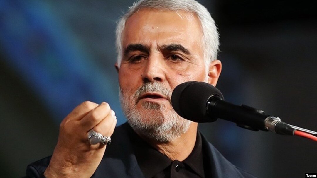 قاسم سلیمانی با دفاع از اعزام نیروهای ایرانی به سوریه برای نبرد با داعش، ادعا کرد که در سوریه و عراق «دیپلماسی» جواب نمی‌دهد.