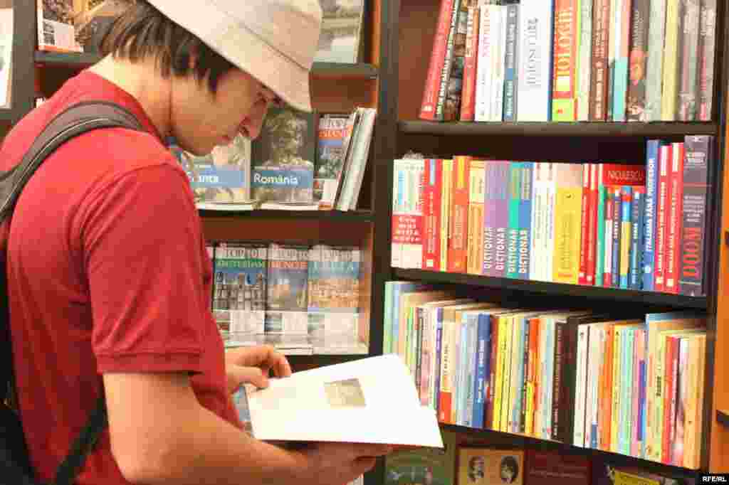 Lumea între două coperți #11