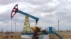Нефтяники вновь бастуют, хозяева вновь сетуют на «третьи силы»