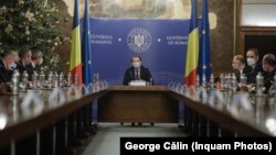 Guvernul precizează că nu va relaxa restricțiile.