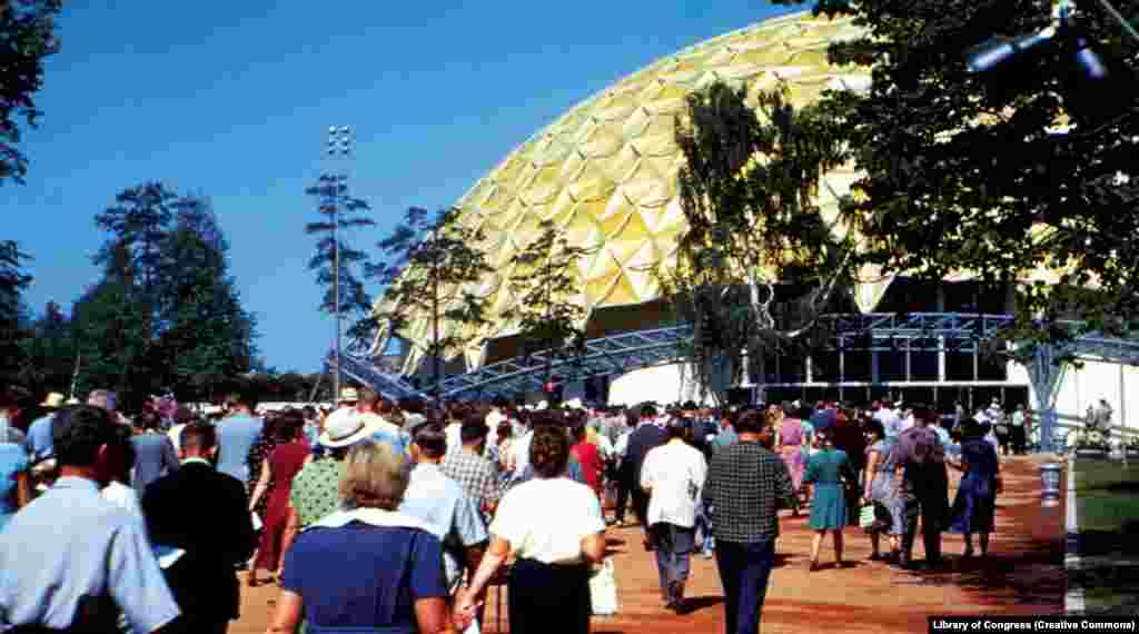 Visitors stream toward the American National Exhibition on a baking July day in the Soviet capital.