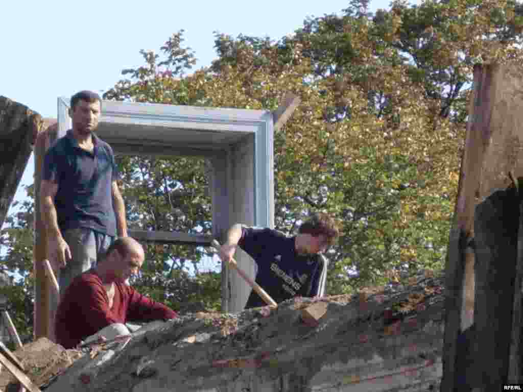 Georgia - Life in Tbilisi's Havlabar district #10