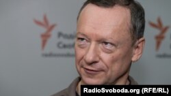 Доктор політичних наук, член експертної ради  Центру громадянських свобод Михайло Савва