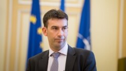 Dragoș Tudorache: „Izolarea, dacă ea și există, vine din partea guvernului și autorităților de la Chișinău”