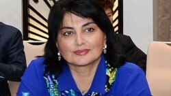 Jalə Əliyeva: "O adam deyib ki, xarici ölkəyə işləməyə gedir, buna görə ərizənin imzalanmasını istəyib”