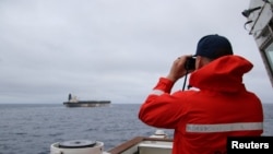 Во время преследования танкера Marinera