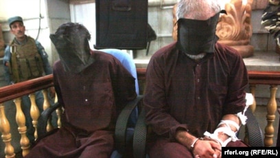 Жігітке жазу үшін порнохабарламалар