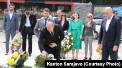 Delegacija Kantona Sarajevo na Spomen obilježju ubijenoj djeci opkoljenog Sarajeva 2. maja 2021.