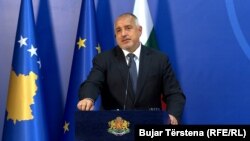 Kryeministri i Bullgarisë, Boyko Borissov gjatë konferencës per medie në Prishtinë, 16 prill 2018