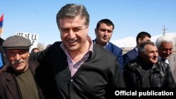 Armenia - Prime Minister Karen Karapetian campaigns in Syunik province, 11Mar2017.