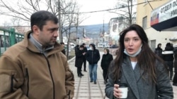 Главред "Черновика" Магди Камалов и Инна Хатукаева после заседания суда