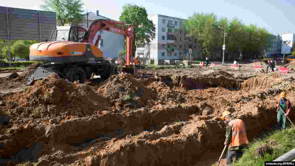 Будаўнікі кажуць, што шмат чарапоў знайшлі ўчора