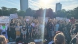 Around 4,000 people gathered in front of Romania’s government headquarters in Bucharest on June 3, days after a murder that shocked the Balkan country.