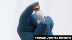 В Україні є і потужності, і відповідні фахівці, щоб постачати на ринок вакцини власного виробництва, зокрема, і вакцини проти коронавірусу