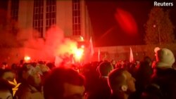 Беспорядки у посольства России в Варшаве