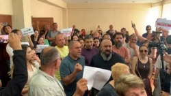 Ոսկու հանքի վերաբացման հարցով հանրային քննարկումը Ստեփանավանում բուռն անցավ