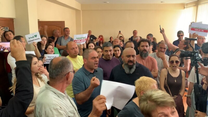 ՇՄ նախարարությունը թույլ չտվեց երկրաբանական ուսումնասիրություններ Արմանիսում