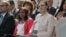 Vršilateljka dužnosti ministarke ekonomije, Artane Rizvanoli (desno) i otpravnica poslova u ambasadi SAD u Prištini, Anu Pratipati (Prattipati), na konferenciji u Prištini, jun 2026. godine.