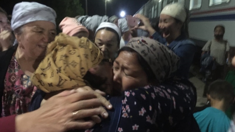 Более 8,7 тысячи этнических казахов получили статус кандаса с начала года