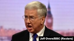 Ministri i Mbrojtjes së Britanisë së Madhe, Michael Fallon 