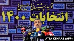 64-річний Ахмадінежад останніми роками був більш критичним до чинної влади