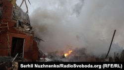 Унаслідок російського удару пошкоджені два житлові будинки. Фото ілюстративне 