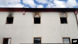 Migrantski centar u velikoj Kladuši nakon požara 1. juna