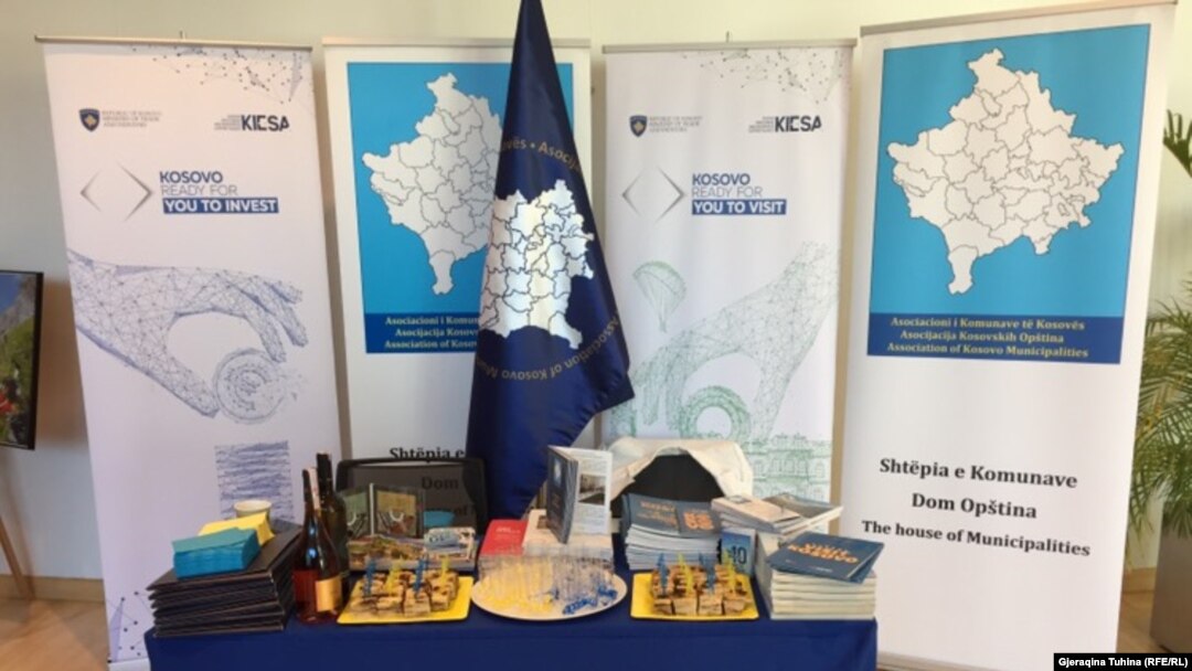 Kosovski štand na festivalu “Ponosan na moj region i njegovu kulturu” u Briselu