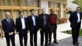 Čelnici vladajućih političkih partija u BiH, na fotografiji sa bivšim visokim predstavnikom u BiH Miroslavom Lajčakom nakon jednog od niza neuspješnih razgovora.