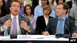 California Governor Arnold Schwarzenegger, pictured here on October 11 with Russian President Dmitry Medvedev, says California could help Russia develop its high-technology industry.
