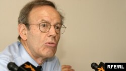 Carl Gershman, preşedintele National Endowment for Democracy