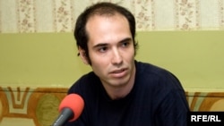 Кирилл Медведев, поэт, независимый издатель (www.pazolini.ru), активист социалистического движения "Вперед!"
