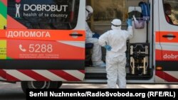 На даний час підтверджено вже сім випадків COVID-19, всього в гуртожитку мешкають близько півтори сотні людей, переважно іноземних студентів