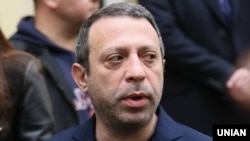 Hennadiy Korban was arrested during dramatic raids targeting the offices of the political party he leads across the country, involving some 500 security officers.