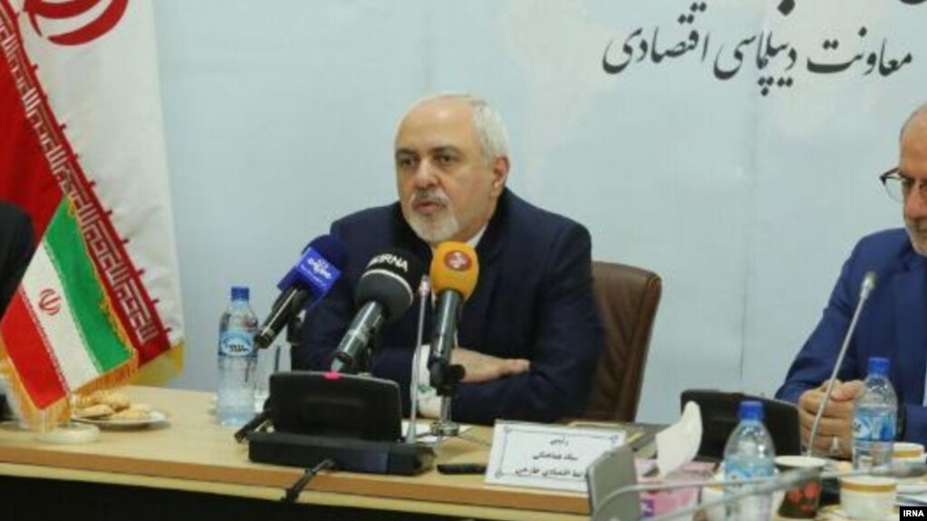انتقادهای محمدجواد ظریف از کشورهای اروپایی روز یکشنبه در مراسم «رونمایی از سایت دیپلماسی اقتصادی وزارت خارجه» ایراد شد
