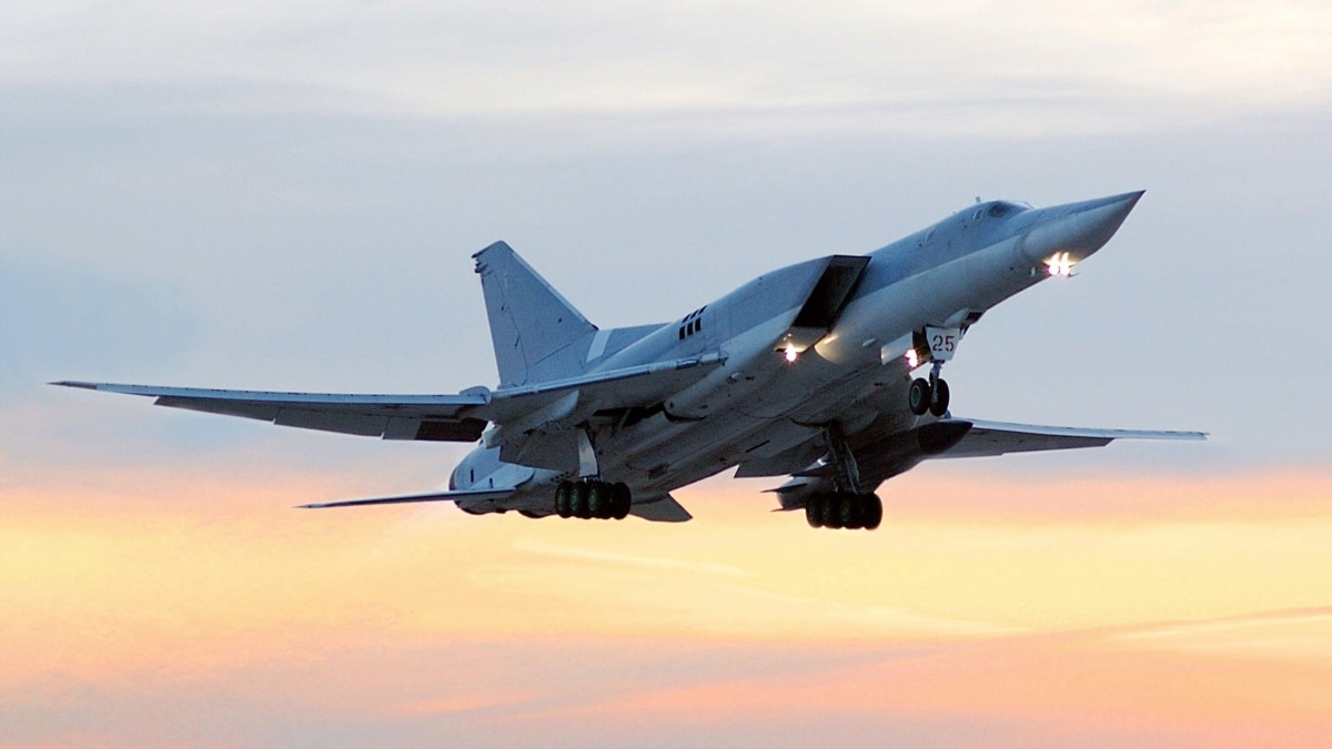 Буданов рассказал, сколько самолетов Ту-22М3 осталось в России