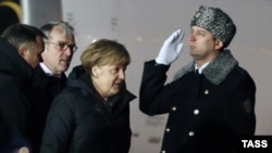 Анґела Меркель після прибуття до Москви, 6 лютого 2015 року