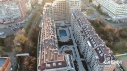 У будинку Галина Орехова придбала квартиру площею 50 кв.м. і паркомісце