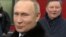 Владимир Путин и Сергей Иванов на открытии трассы Москва – Санкт-Петербург. Скриншот прямой трансляции от 27 ноября 2019 года