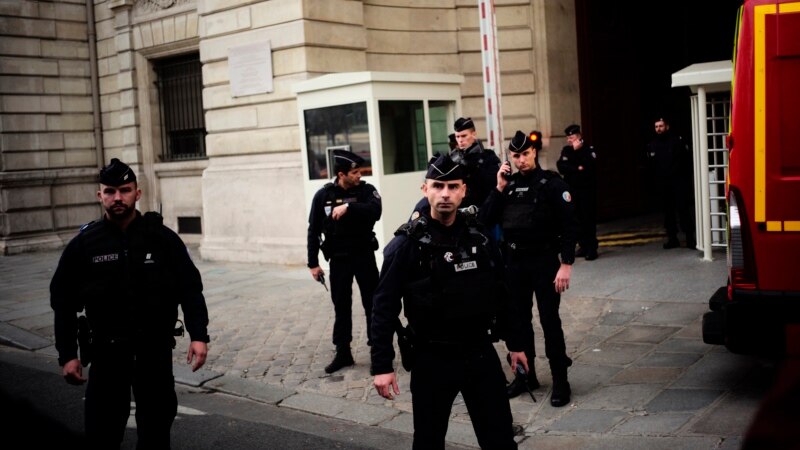 Fransuz polisiýasy ýygnanyşygy dargadanda 'örän gazaply çaknyşyk’ boldy