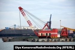 Китайские компании введут дноуглубительные работы в украинском порту "Южный". 2018 год