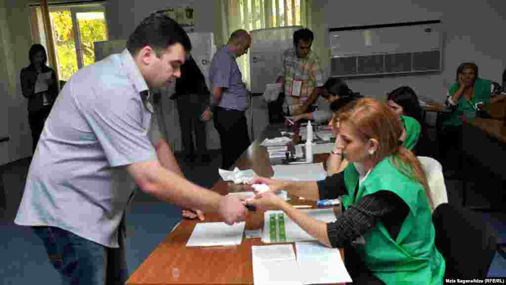 A polling station in Tbilisi.