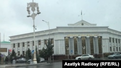 Здание государственной миграционной службы Туркменистана в Ашгабате.
