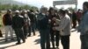 Жителите на Лисичане на протест за училиштето