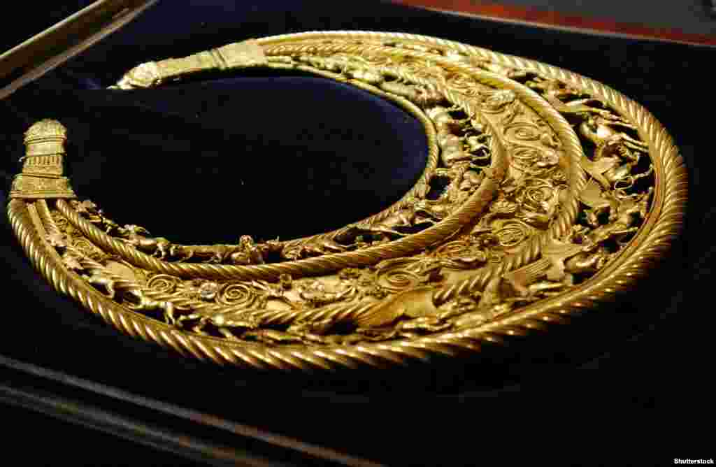 The pectoral from the Tovsta Mohyla. The ancient treasures were on loan when Russia forcibly annexed Crimea from Ukraine in March 2014 after sending in troops and staging a referendum dismissed as illegitimate by the UN General Assembly.