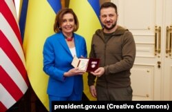 Nancy Pelosi și Volodimir Zelenski s-au întâlnit la Kiev, 1 mai 2022